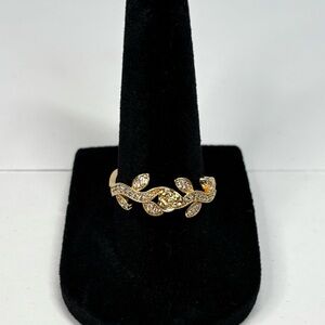 18k yellow gold-plated pave vine rose ring